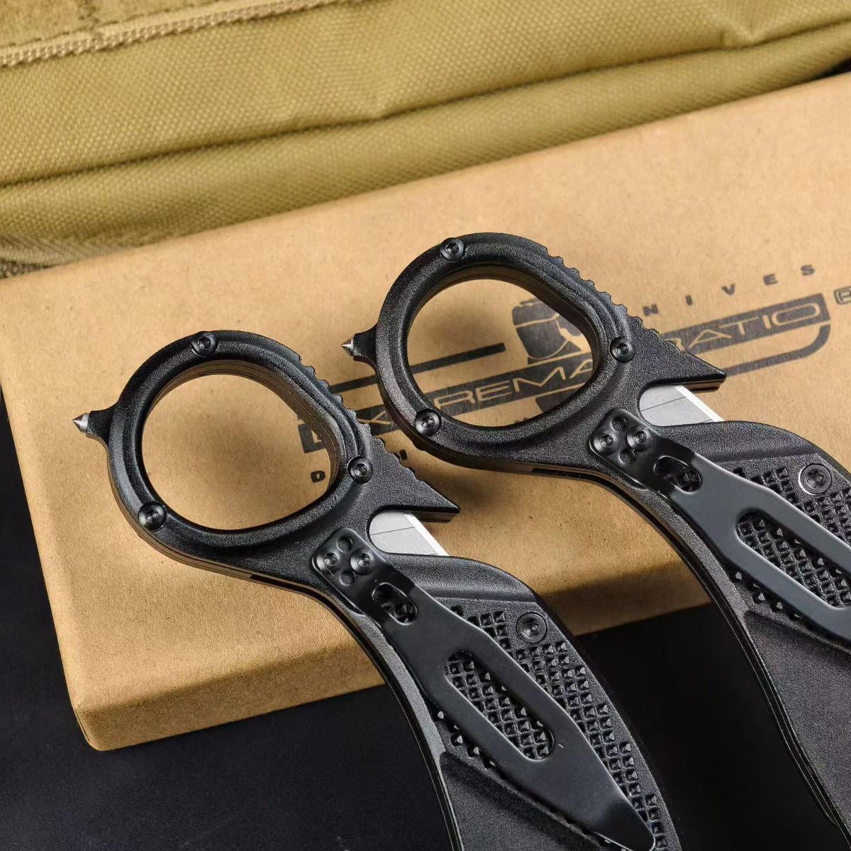 Extrema Ratio Nightmare – Tactical Folding Karambit Knife