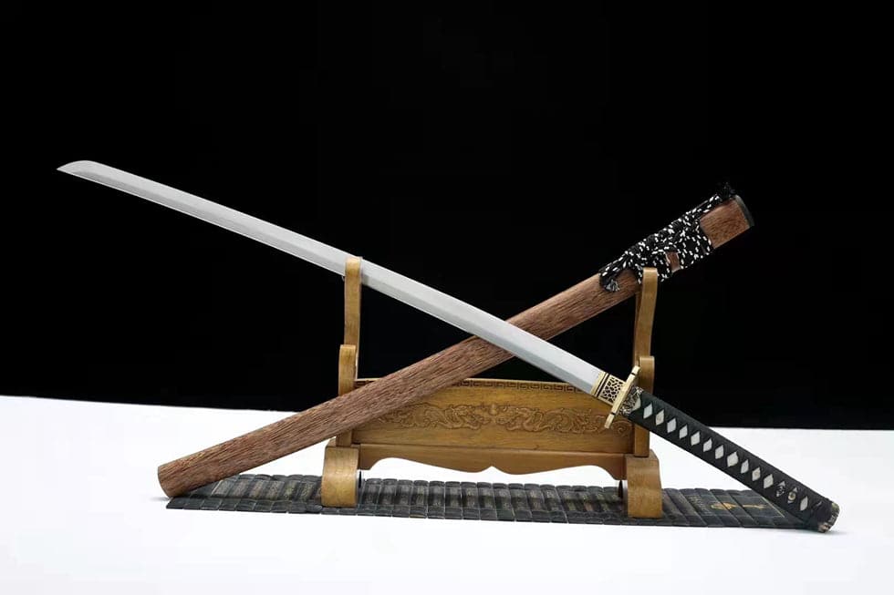 Hand Forged Japanese Samurai Katana Qi Gan Pattern Steel Wooden color