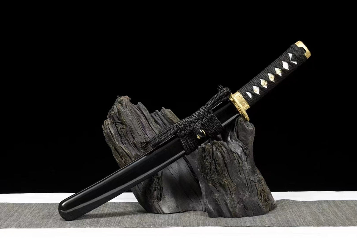 Hand Forged Japanese Short knife Yoshioka T10 Turns the soil to burn blade
