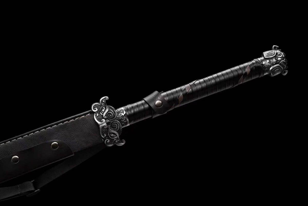 Handmade Beast Demon Oxtail Blade High Manganese Steel Corrosion pattern